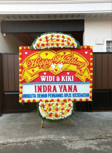 Papan Bunga Pernikahan gelgel